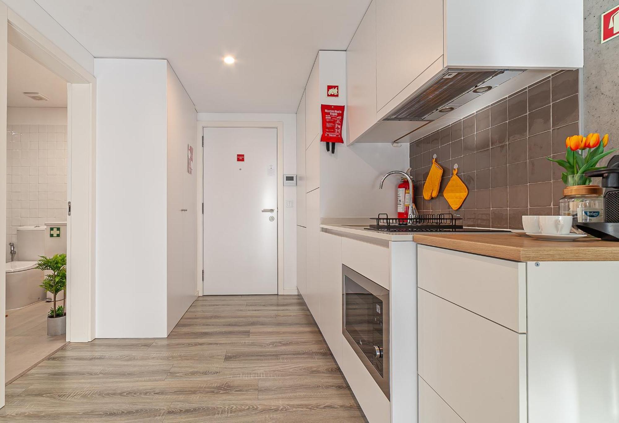 Felicidade Aveiro Apartment By Home Sweet Home อาเวโร ภายนอก รูปภาพ
